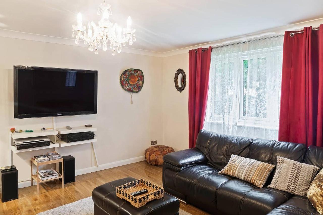 Beautiful And Cosy 2 Bedroom Flat Londra Dış mekan fotoğraf