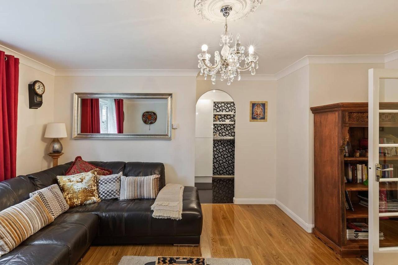 Beautiful And Cosy 2 Bedroom Flat Londra Dış mekan fotoğraf