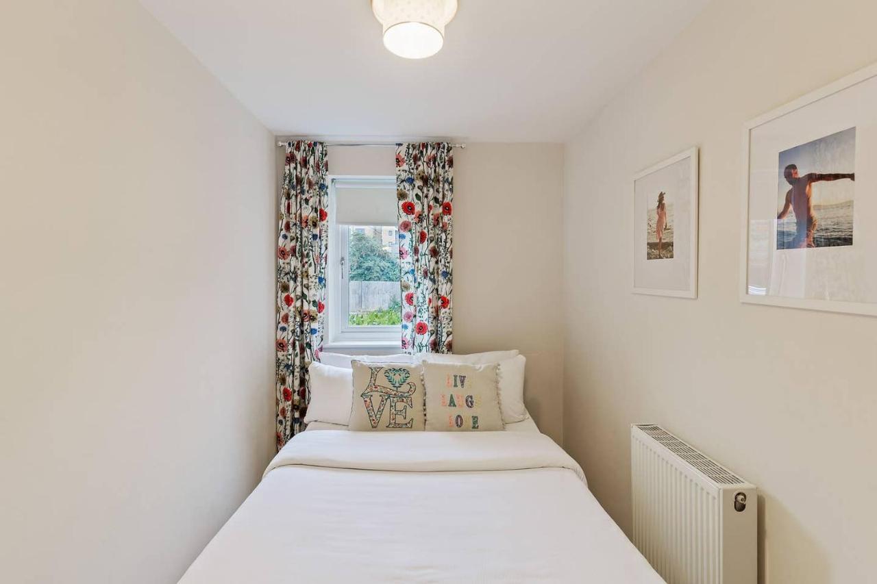 Beautiful And Cosy 2 Bedroom Flat Londra Dış mekan fotoğraf
